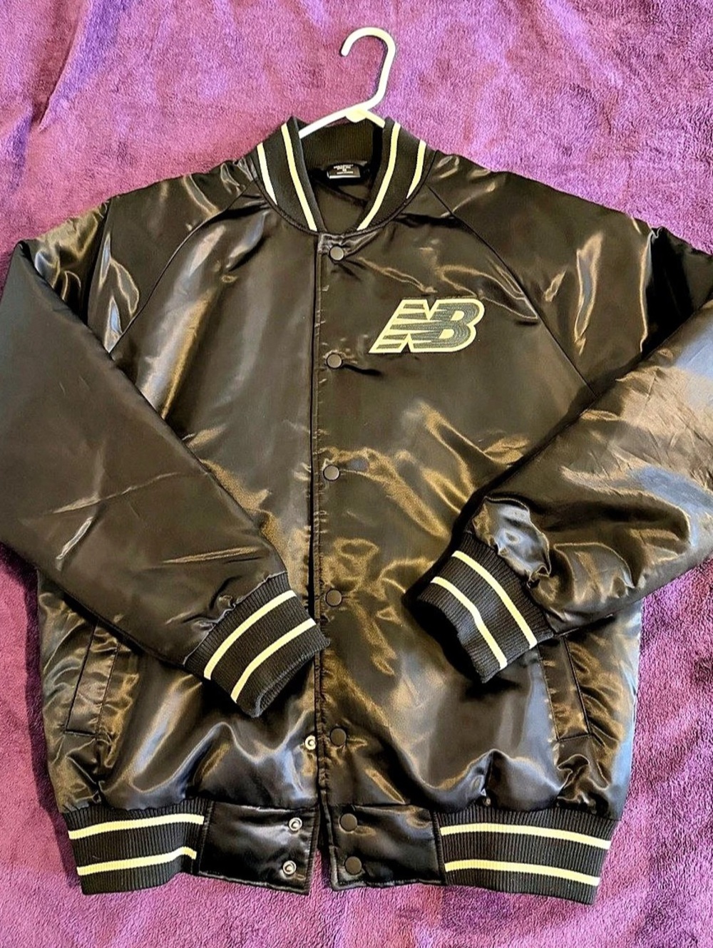 New Balance Athletics Varsity Satin Bomber Jacket Black